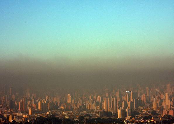 Brasil define meta de redução de gases de efeito estufa até 2035