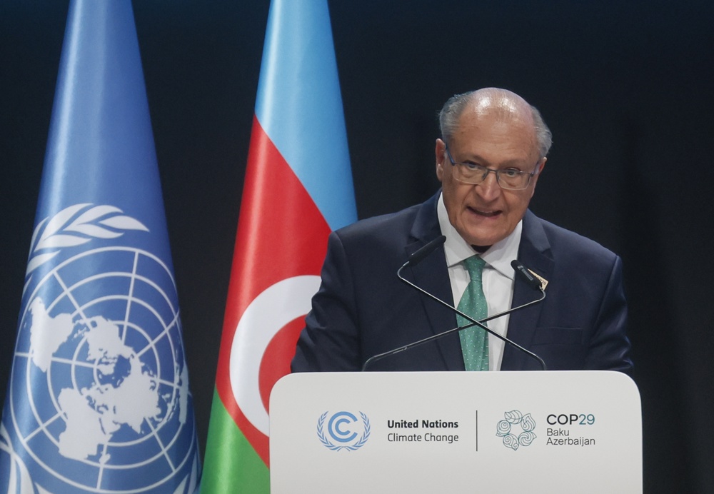Geraldo Alckmin critica Javier Milei por saída da Argentina da COP29