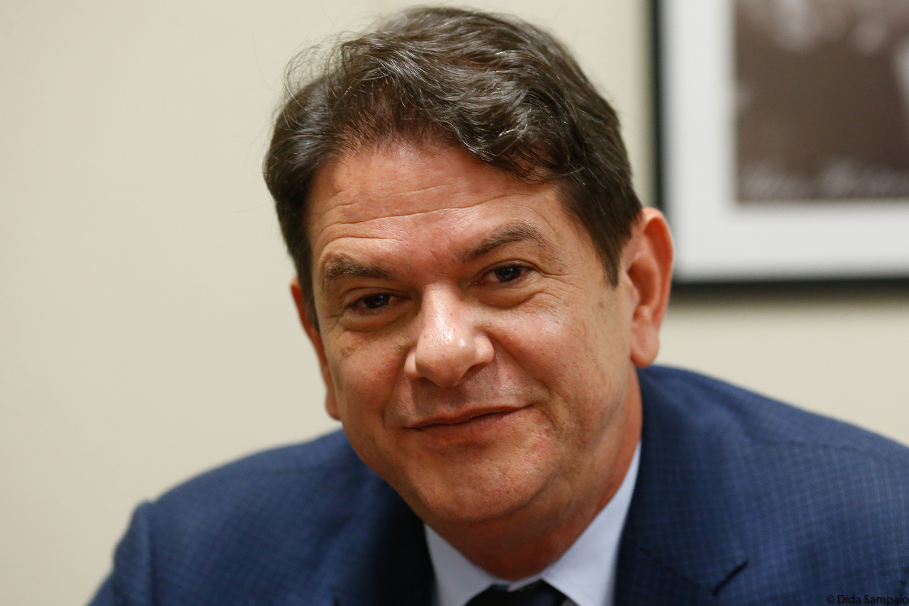 Cid Gomes encerra aliança com Elmano de Freitas após 17 anos