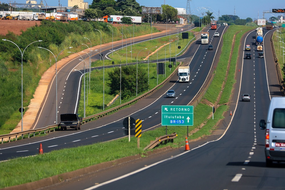 Governo federal estuda concessão de seis rodovias em 2025