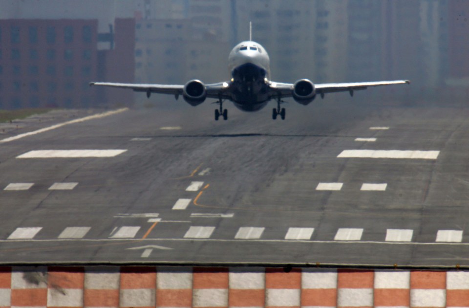 Avião