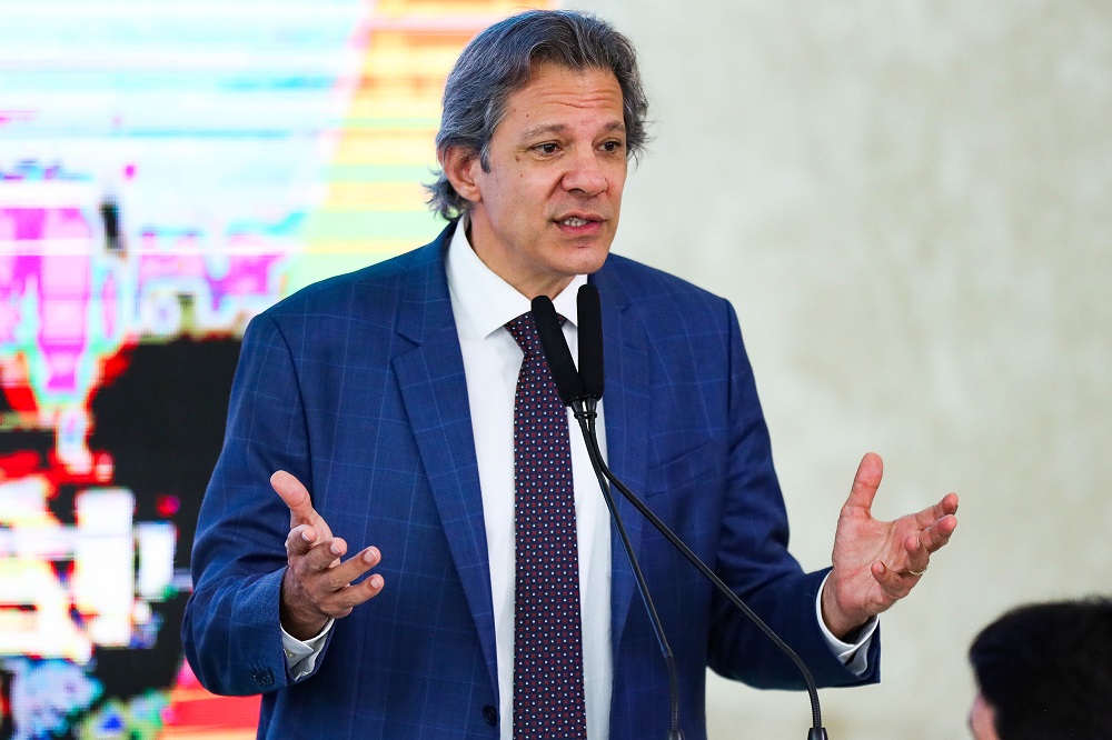 Haddad critica decisão do Carrefour sobre carnes do Mercosul e diz que escolha gerou ‘reação justificada’