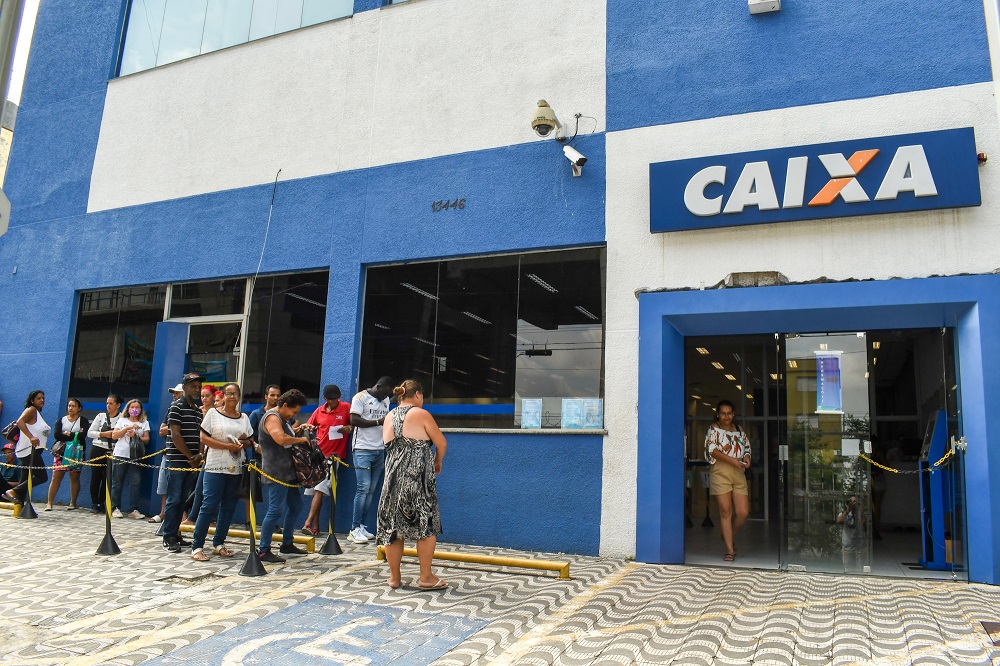 Caixa Econômica registra lucro de mais de R$ 3 bilhões no terceiro trimestre de 2024