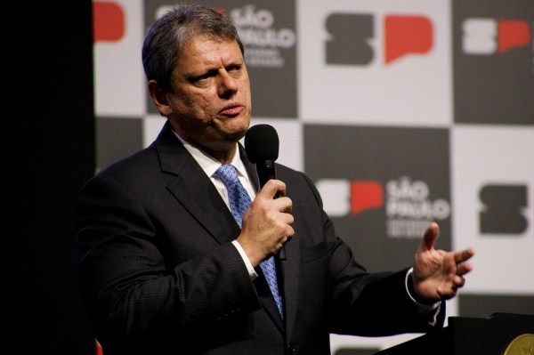 Tarcísio diz que governo Lula ‘não vai deixar saudade’