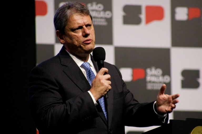 O governador de São Paulo, Tarcísio de Freitas (Republicanos), na formatura de 305 novos delegados da Polícia Civil, no Palácio dos Bandeirantes