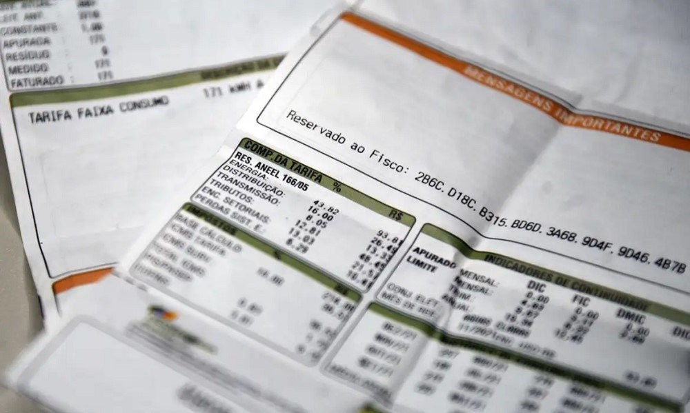 IPCA-15 recua 0,40% em agosto com queda na energia, gasolina e alimentos - QTU Questões do Universo