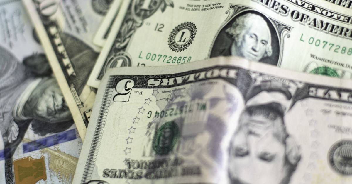 Dólar fecha a R$ 5,18, o maior nível desde 30 de m