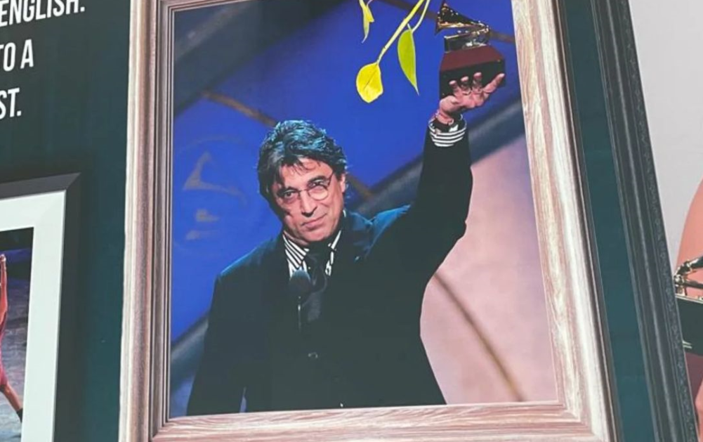 Grammy Latino erra nome de Ivan Lins E filho cobra respeito