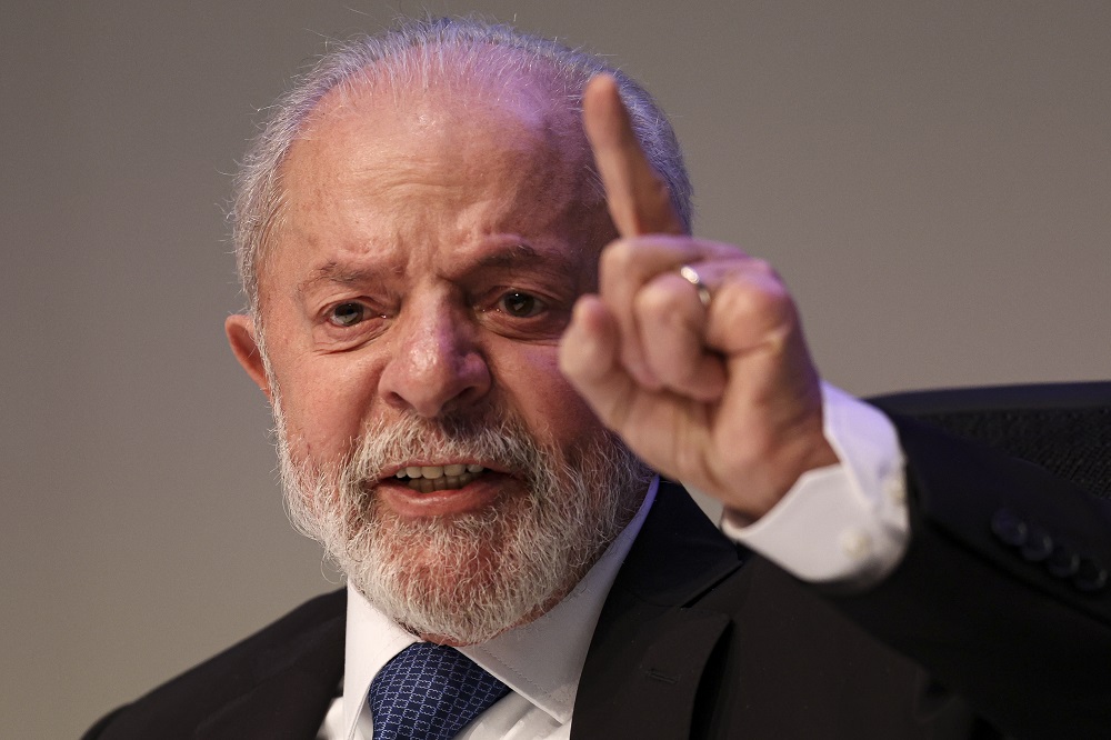 Jingle ‘Lula joga pelo Brasil’ reforça vitalidade e visa aumento de público