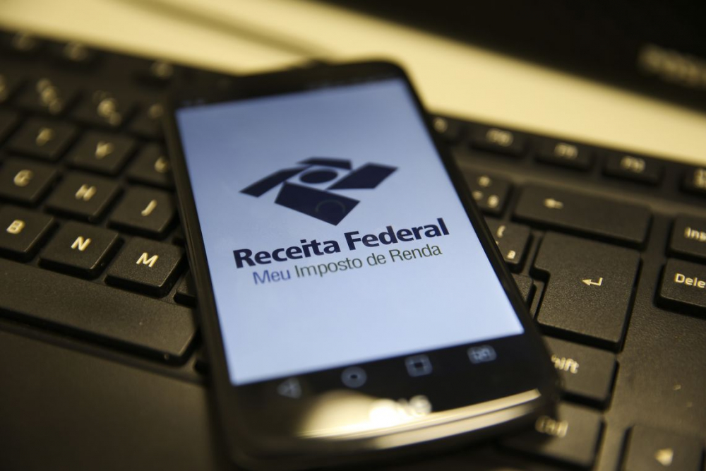 Receita Federal realiza o último leilão do ano de produtos apreendidos ou abandonados
