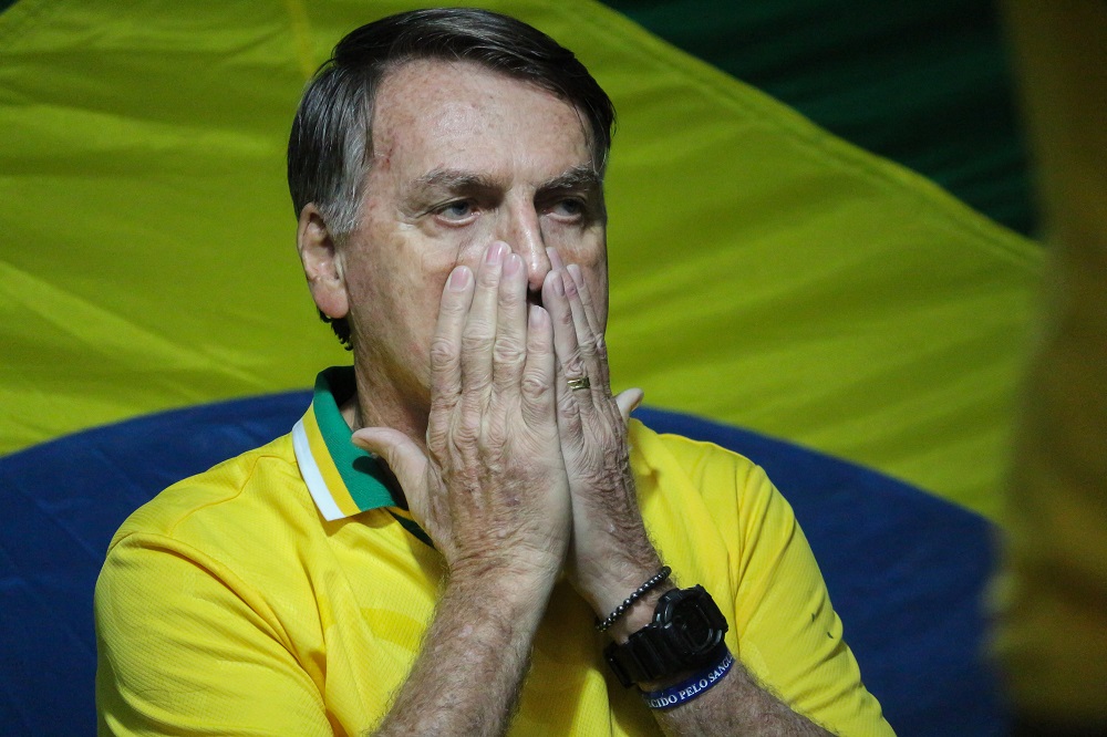 Relatório da PF revela plano de fuga de Bolsonaro para evitar prisão