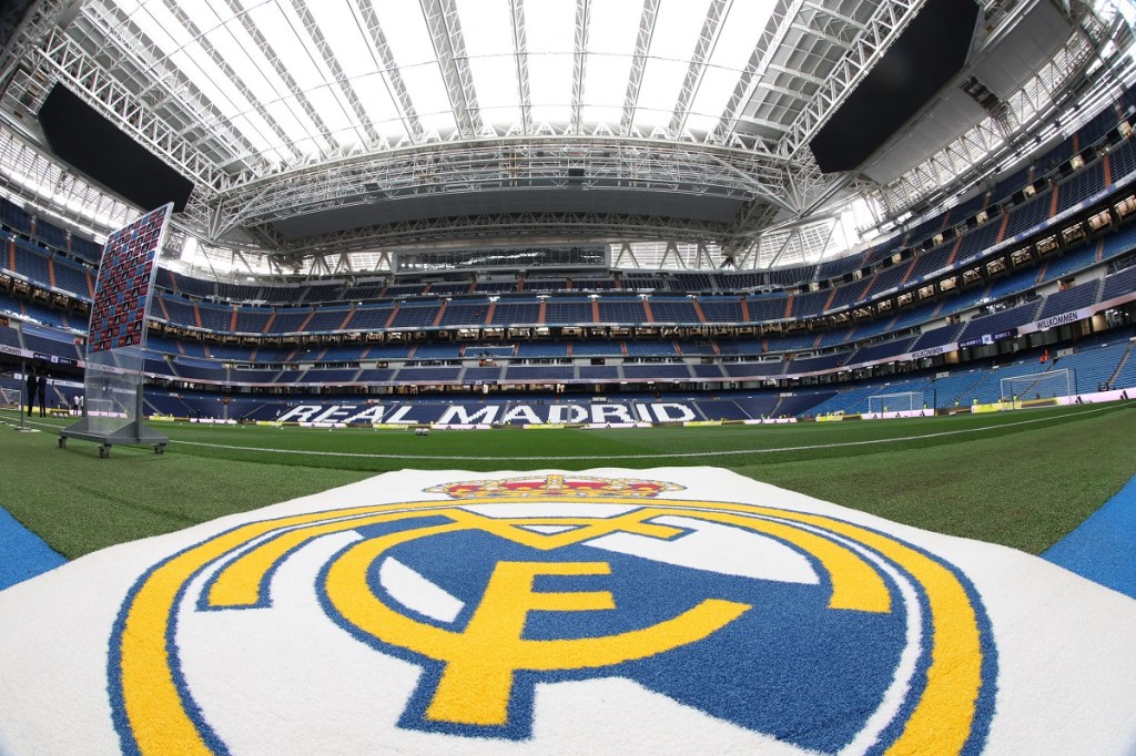 Real Madrid simplifica nome do estádio para Bernabéu