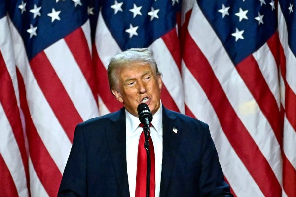 Trump pede que Congresso aprove projeto com orçamento militar de US$ 350 bilhões