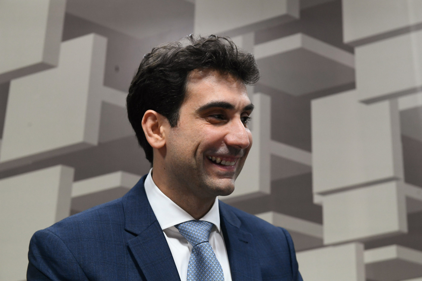 Gabriel Galípolo alerta que Selic pode permanecer alta sob sua gestão no Banco Central