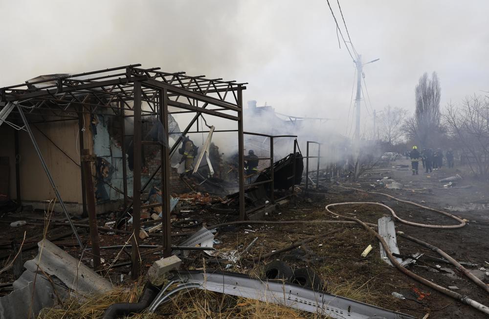 Zelensky confirma ataque russo contra infraestrutura elétrica na Ucrânia