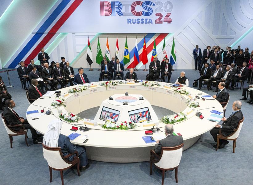 África do Sul desmente criação de moeda do Brics para substituir o dólar