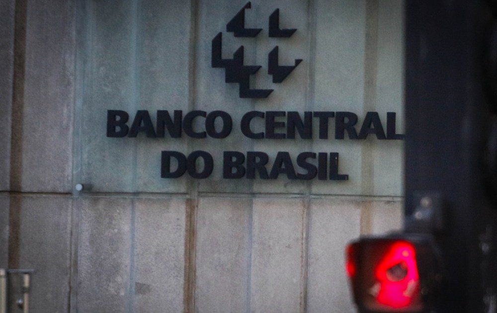 BC diz que ainda há R$ 6,2 bilhões em ‘dinheiro esquecido’; saiba como receber
