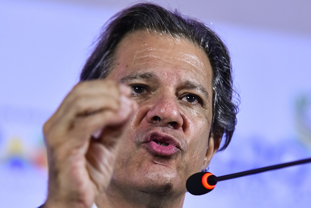 Votação da reforma tributária deve acontecer na próxima semana no Senado, afirma Haddad