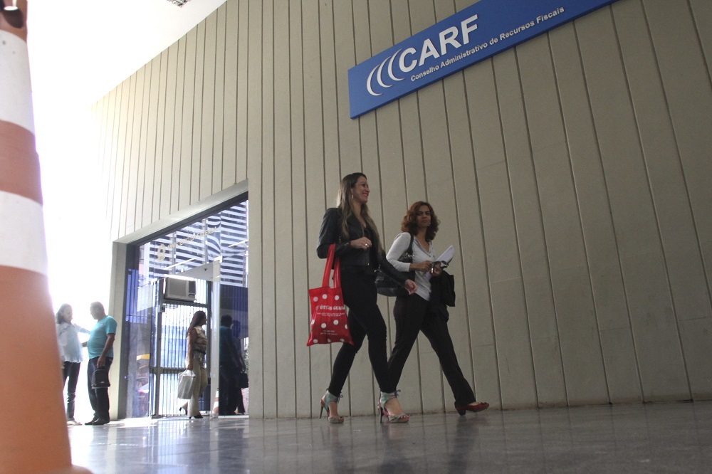 Transportadora de Mato Grosso consegue anular mais de R$ 74 milhões em autuação federal