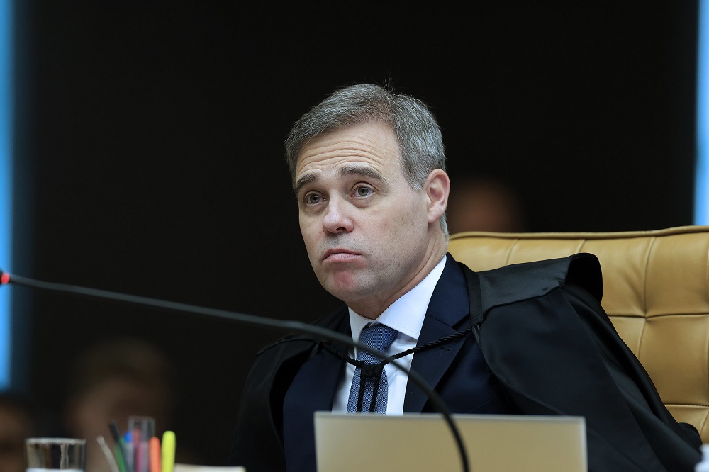 Mendonça decidirá destino de Vorcaro nos próximos dias
