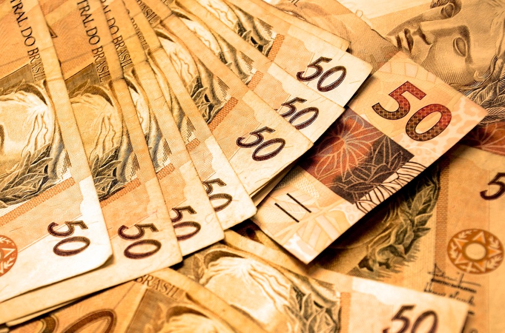 Déficit nas contas externas do Brasil atinge US$ 55,9 bilhões em 2024, o maior desde 2019