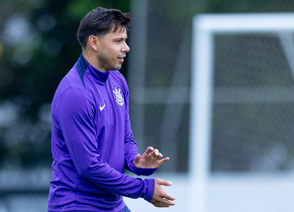 Escalação do Corinthians: Ramón mudará o time para enfrentar a Ponte Preta