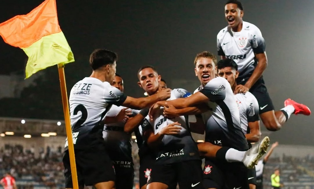 Corinthians estreia na Copinha com vitória sobre o Porto Velho