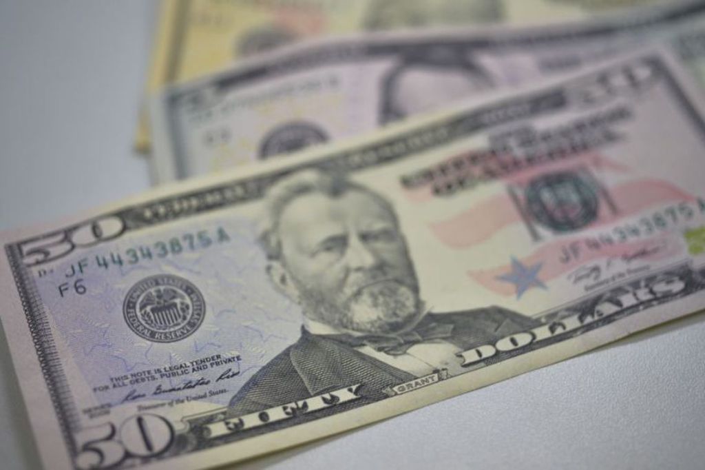 Banco Central deve recomprar US$ 17 bilhões neste ano