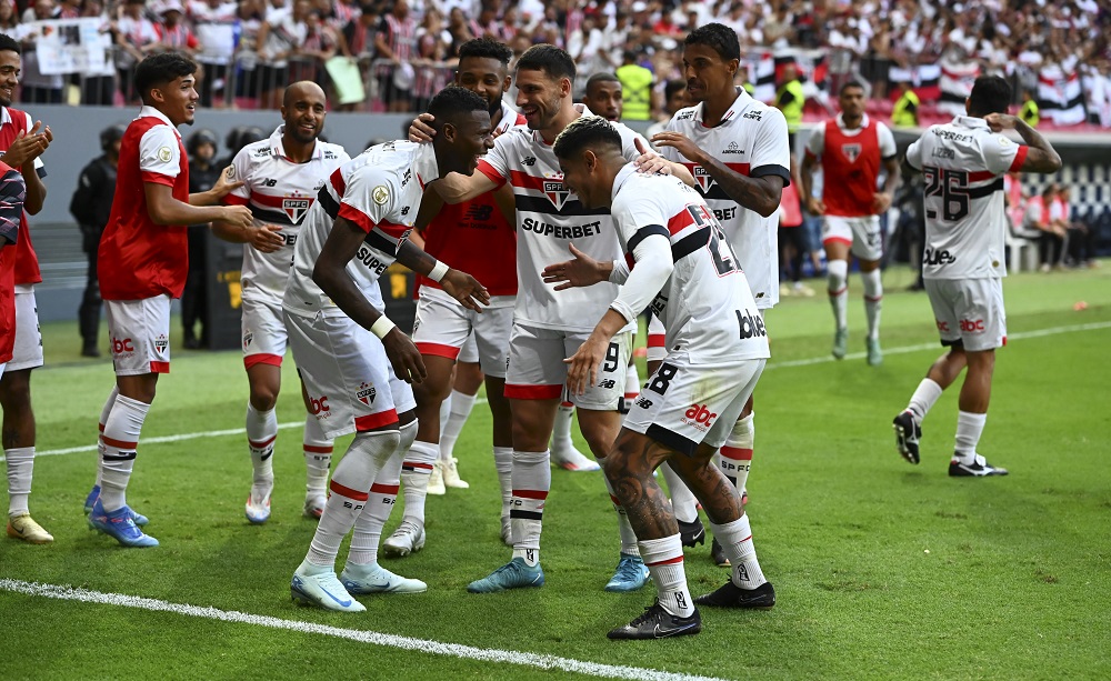 Escalação do São Paulo: Oscar joga? Zubeldía define time para enfrentar o Cruzeiro