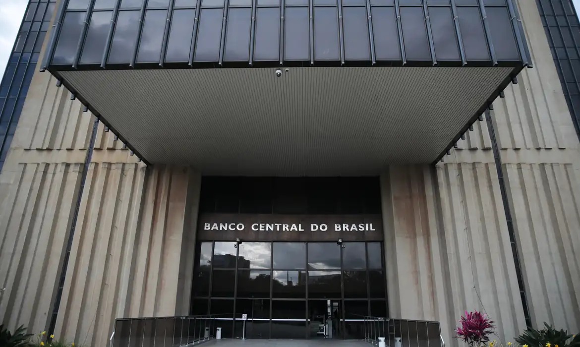 Com alta da Selic, Brasil sobe para a segunda posição no ranking global de juros reais