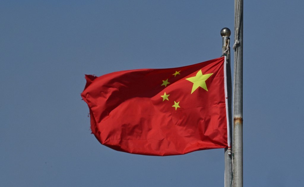 China lançará sistema de pagamento digital para competir com o dólar