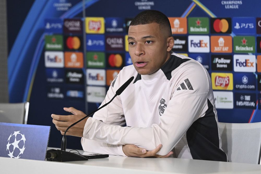 Mbappé se ausenta de treino do Real Madrid após extração de dente