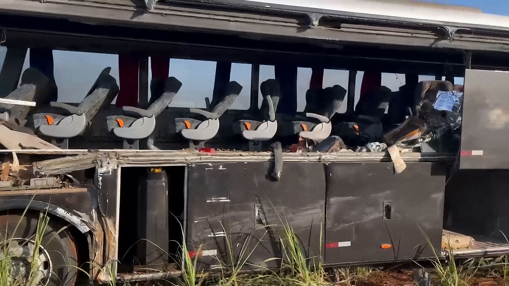 Acidente ônibus