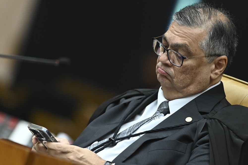 STF forma maioria para confirmar decisão de Dino que liberou emendas parlamentares