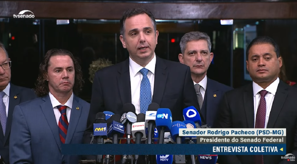 ‘É possível criticar o Congresso, mas não sua produtividade’, diz Pacheco em discurso de despedida da presidência