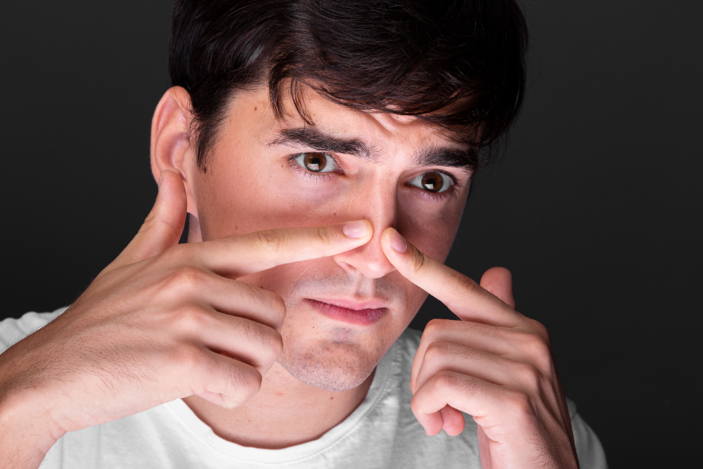 Nariz dolorido? Pode ser uma espinha interna; veja como tratar
