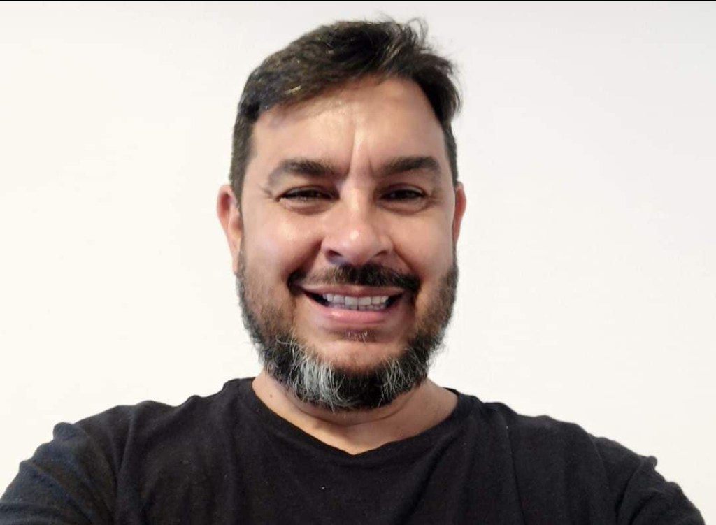 Desembargador revoga prisão domiciliar de ex-policial condenado por matar tesoureiro do PT