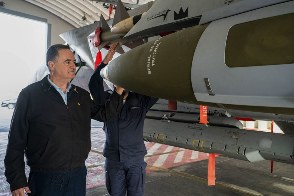 Ministro da Defesa diz que Israel tomará mais território em Gaza se Hamas não libertar reféns