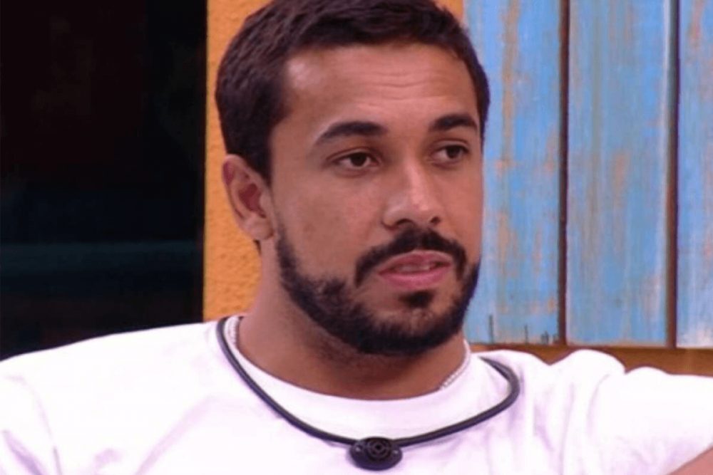 Brothers acreditam que Maike será o próximo eliminado do BBB 25: ‘Fé em Deus’