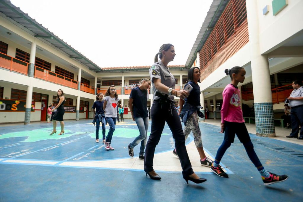 Rotatividade de professores em escolas municipais de São Paulo cai até 26% após gratificação, aponta pesquisa