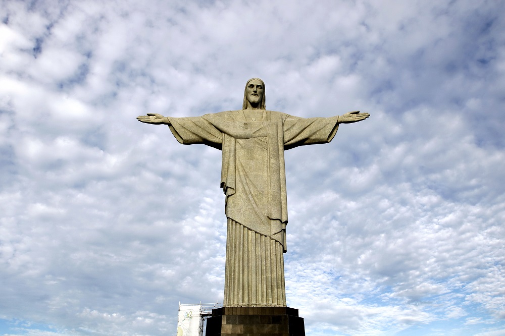 Cristo Redentor é reaberto após morte de homem em escadaria