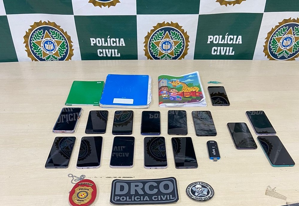 Um celular é roubado ou furtado no Rio de Janeiro a cada oito minutos