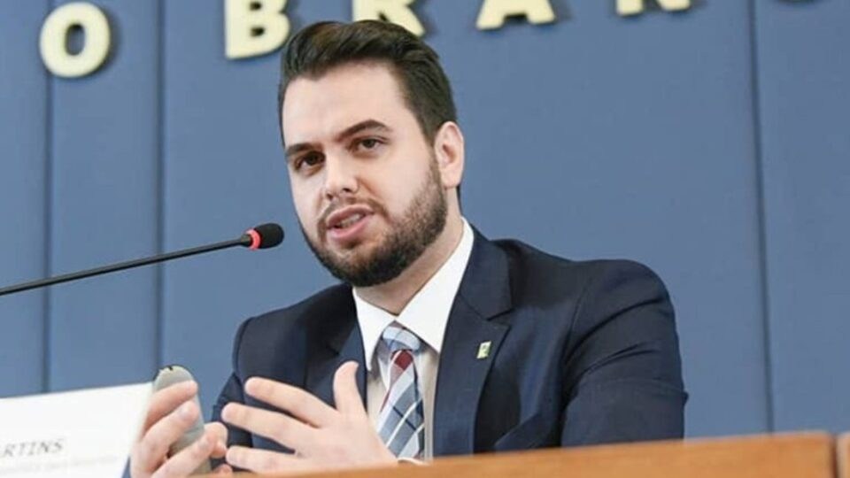 Juiz dos EUA chama de 'registro falso' documento usado pelo STF para prender Filipe Martins | Jovem Pan