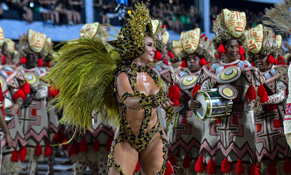 Carnaval 2025: Saiba quais escolas desfilam nesta terça no Rio e os horários