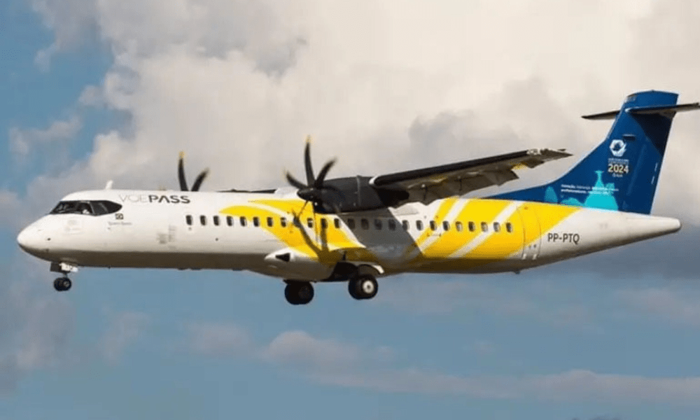 Aeronave ATR-72-500, turboélice bimotor