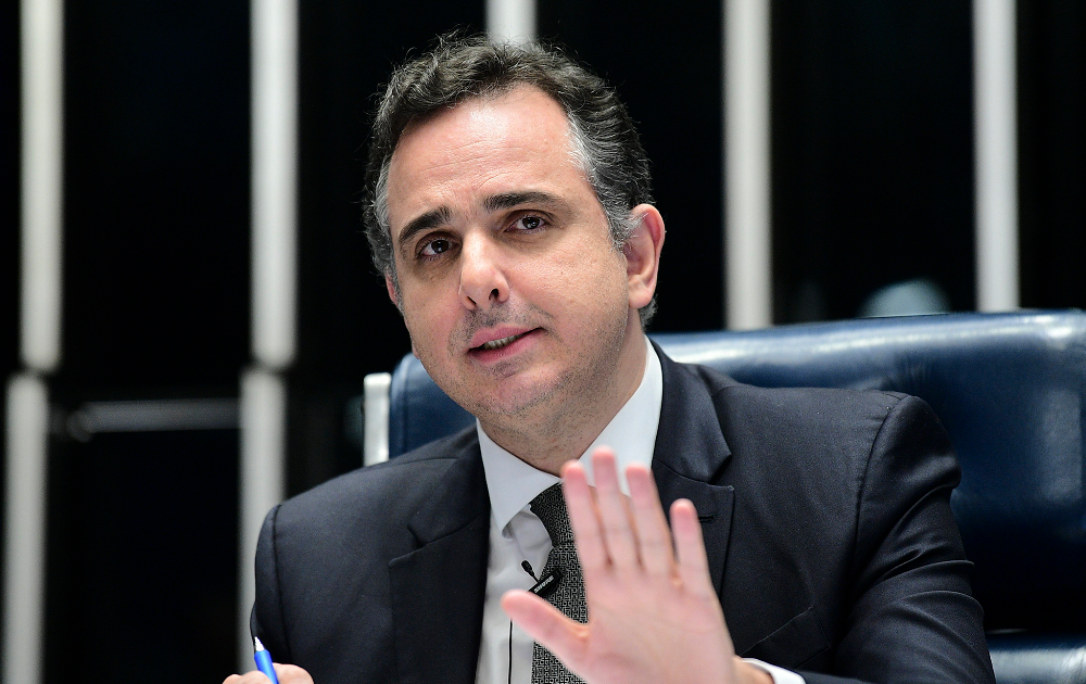 Senado aprova indicação de Pacheco para TCU