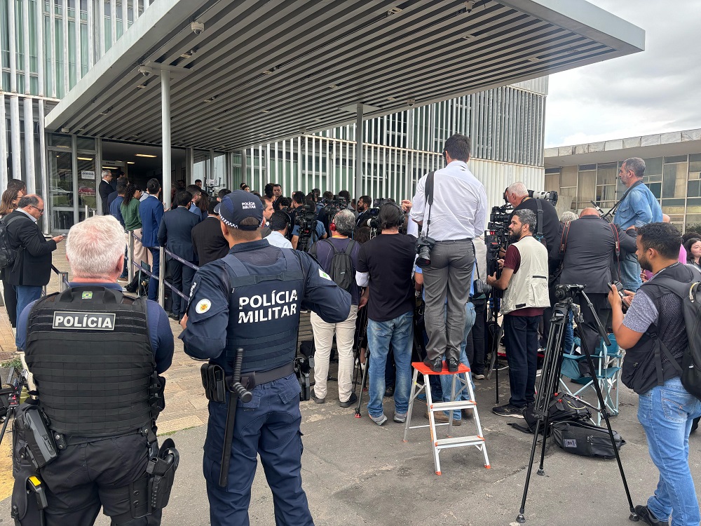 Após julgamento, Polícia Militar do DF reforça segurança do Senado durante pronunciamento de Bolsonaro