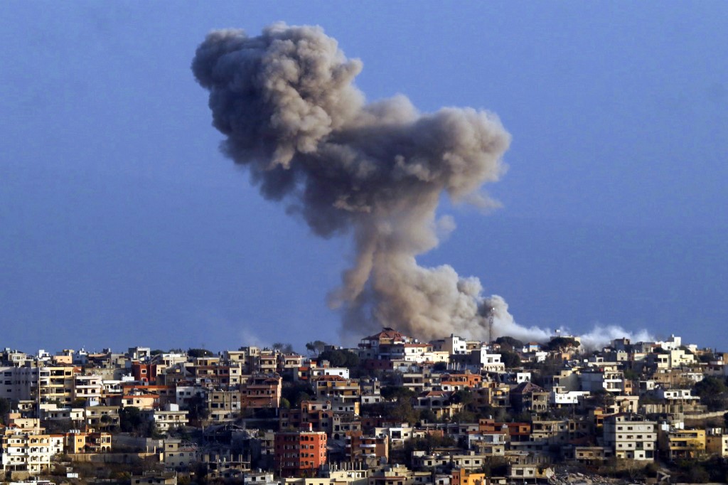 Ataques israelenses no Líbano deixam ao menos dois mortos e dois feridos