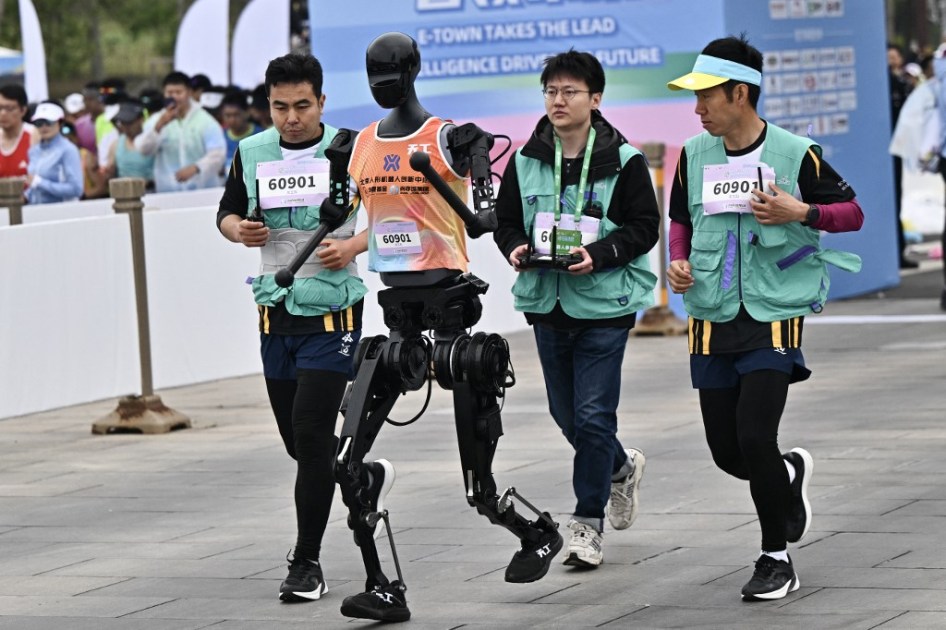 CHINA-ATLÉTICO-TECNOLOGIA-ROBÔS