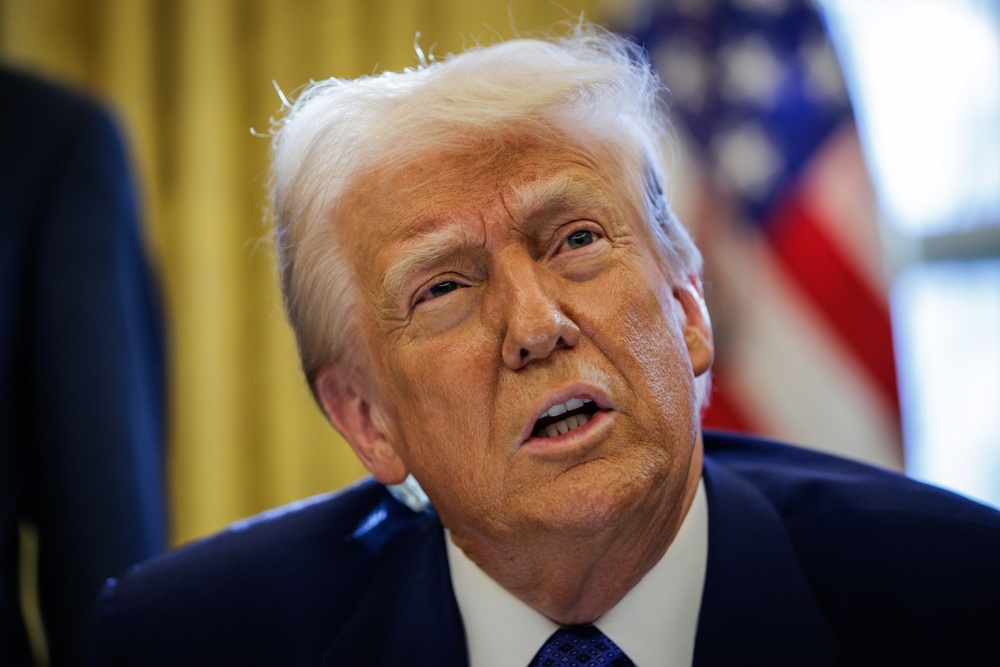Senado dos EUA aprova resolução para bloquear tarifas de Trump ao Canadá